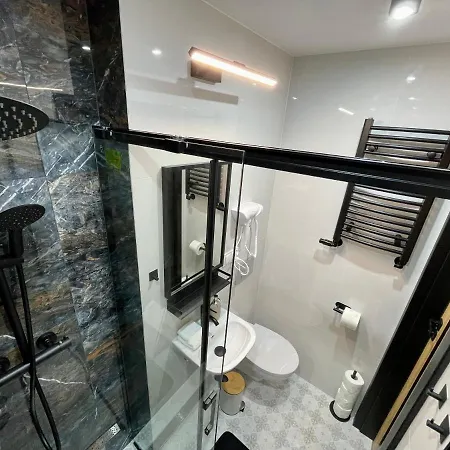 Przytulne Mieszkanie W Centrum Miasta Ράντομ