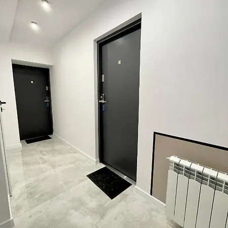 Διαμέρισμα Przytulne Mieszkanie W Centrum Miasta